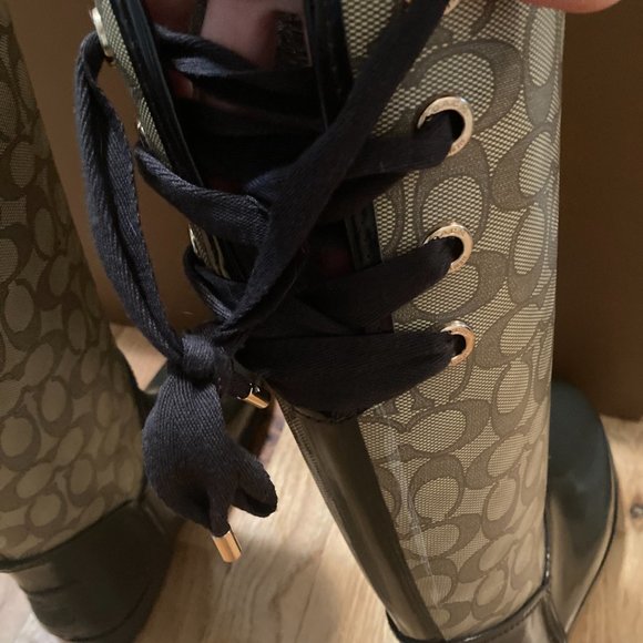Coach Khaki /Chestnut Tristee Rainboots - EUC - Picture 5 of 15